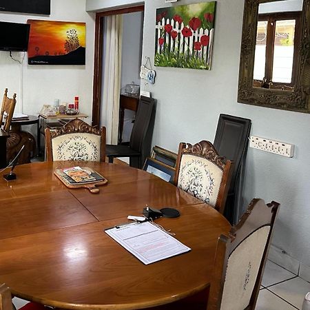 Sleepers Villa Guesthouse Polokwane Dış mekan fotoğraf