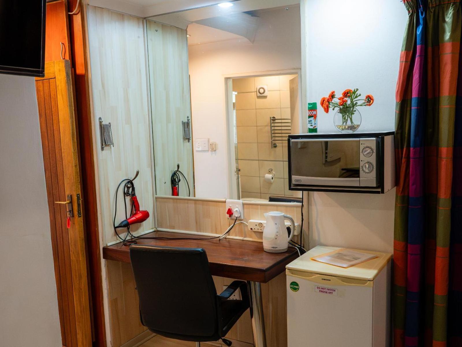 Sleepers Villa Guesthouse Polokwane Oda fotoğraf